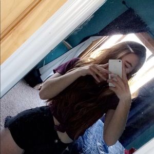 Meet your Posher, Ally